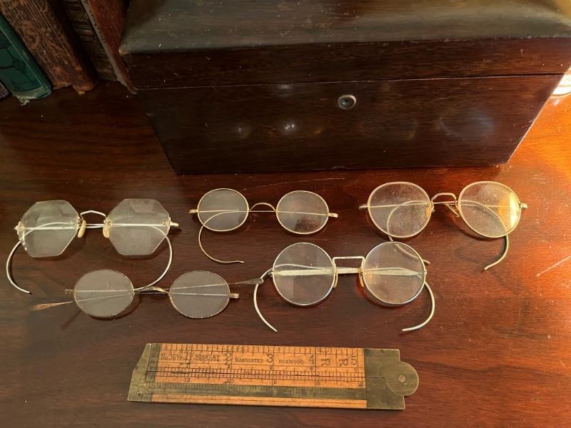 antique spectacles and eyeglasses