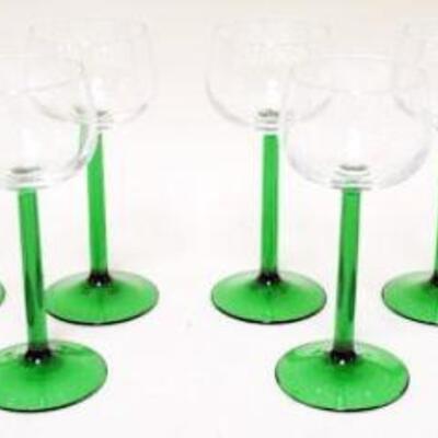 1116	LOT OF 12 GREEN STEM FRENCH WINE GLASSES
