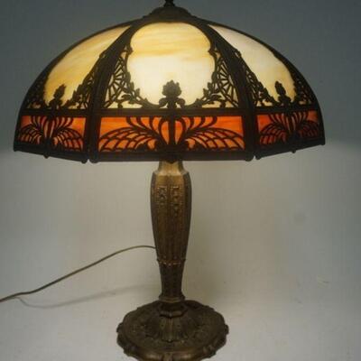 1224	CAST METAL TABLE LAMP W/ROSE & BROWN SLAG GLASS SHADE, APPROXIMATELY 25 IN HIGH
