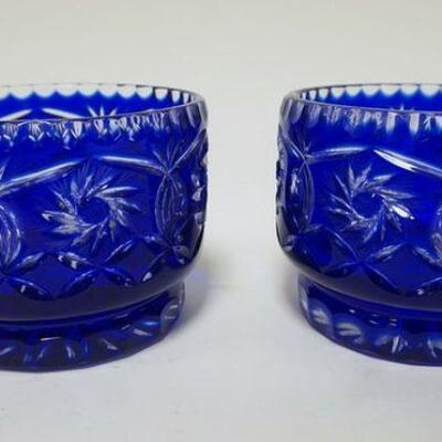 1004	PAIR OF COLBALT CUT TO CLEAR BOWLS, APPROXIMATELY 4 1/4 IN X 6 IN

