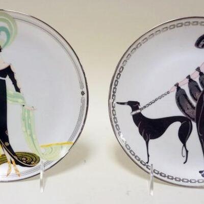 1129	2 FRANKLIN MINT HOUSE OF ERTE COLLECTOR PLATES, 8 1/4 IN
