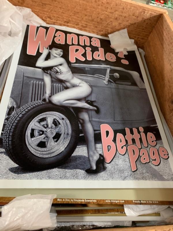 50-75% off Warehouse of wonders vintage candy store closure estate sale