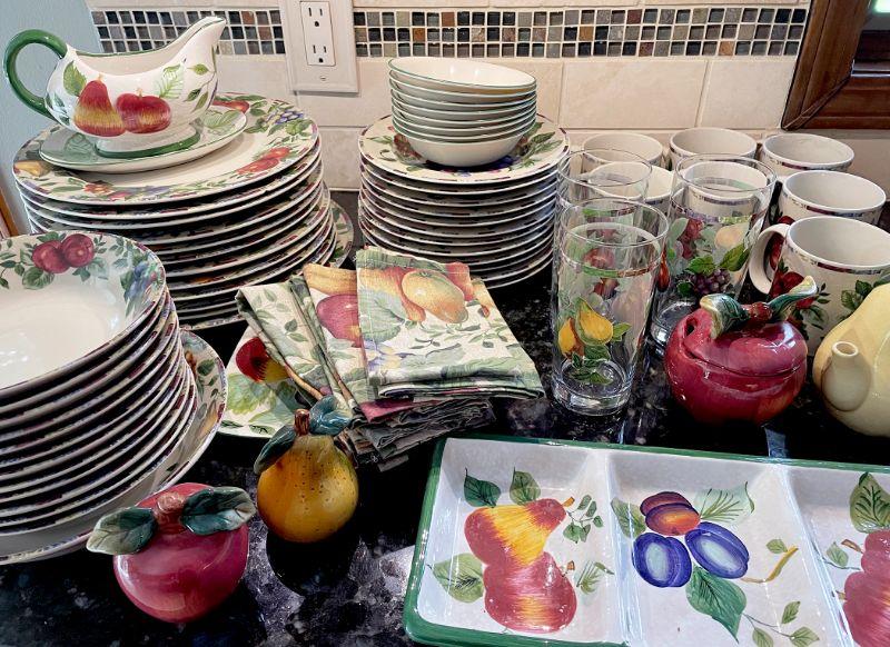 NEAT Hamburg/Boston Carnaby Estate Sale