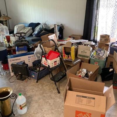 Estate sale photo