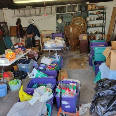 Estate sale photo