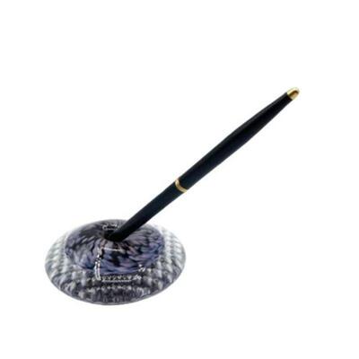 Lot 223
Peter Patterson Art Glass Pen Holder