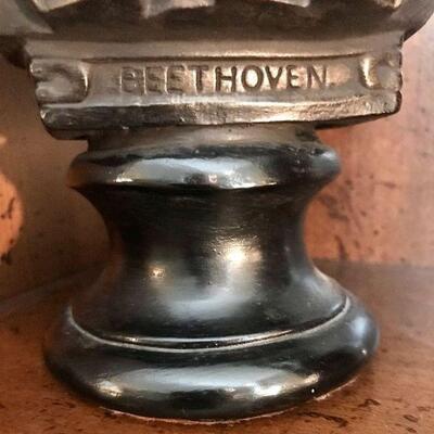 Beethoven bust (close-up)