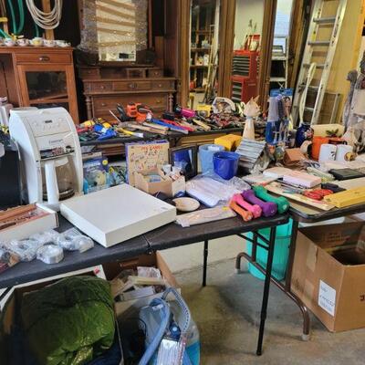 Estate sale photo