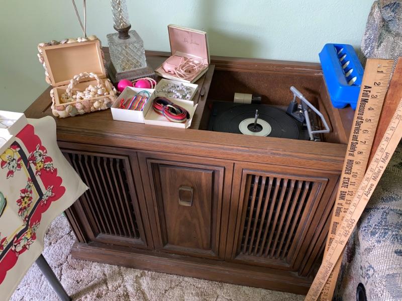 Hobart Estate Sale! The Ageless Treasure!