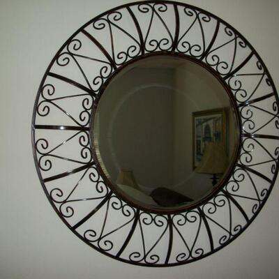 Round Wall Mirror