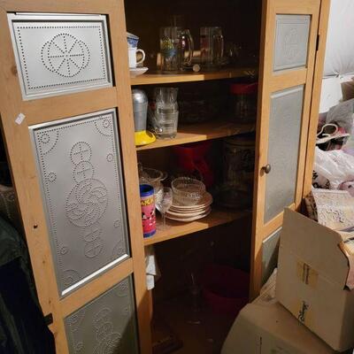 Storage cabinet 
