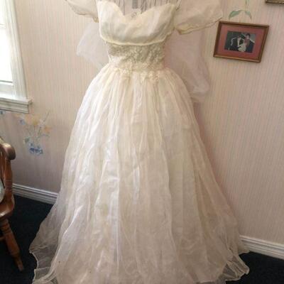 Vintage Wedding Dress