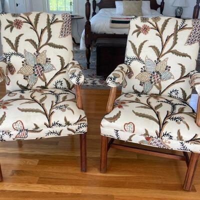 More photos and items on auction site