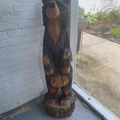 Bear wood sculpture