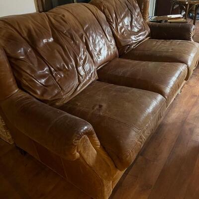 Leather sofa, no tares, no stains, 3 custions $250