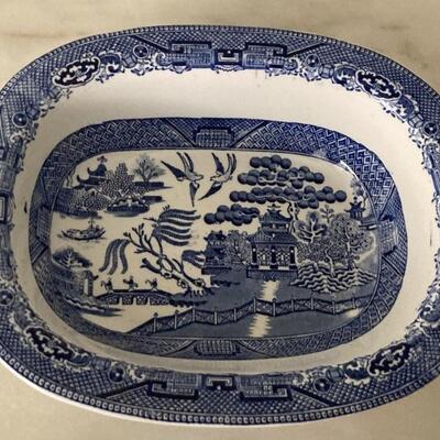 English Staffordshire Blue Willow Oval Bowl
