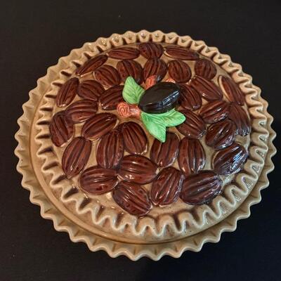 Ceramic Pecan Pie Covered Pie Plate