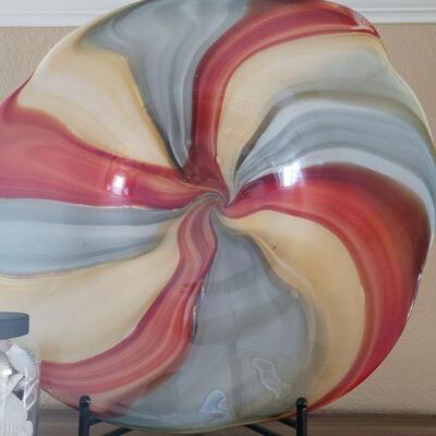 Very large and unique glass plate/bowl