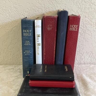 (8) Lot of Christian Bibles, 2 New Testament Only
