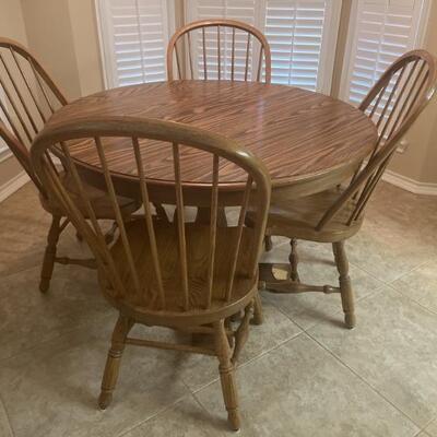 Vintage Round Oak Table & 4 Windsor Chairs