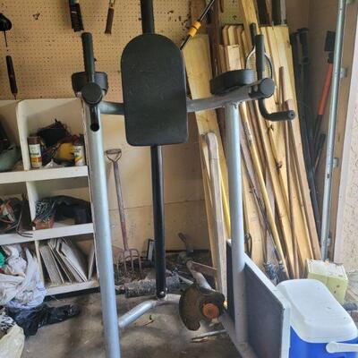 weight bench, miscellaneous wood