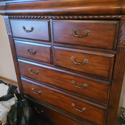 bedroom cabinet, chest of drawers
