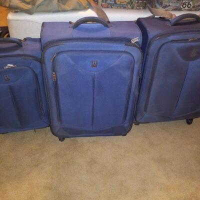 Travel pro luggage
