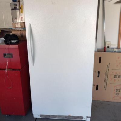 presale item 75 working freezer