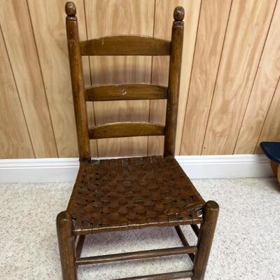 Childâ€™s chair $15
