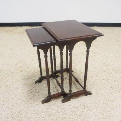 1140	NEST OF 2 WALNUT TABLES, APPROXIMATELY 21 IN X 14 IN X 24 IN HIGH
