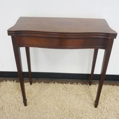 1159	FLIP TOP MAHOGANY GAME TABLE WITH REEDED LEGS, APPROXIMATELY 15 IN X 30 IN X 30 1/2 IN HIGH
