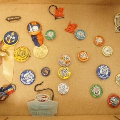 1274	COLLECTION OF VINTAGE BUTTON AND WORLDS FIAR
