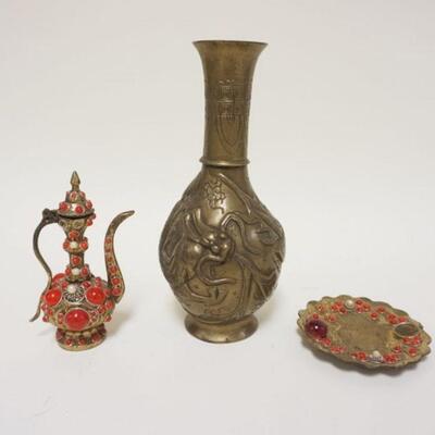 1021	LOT OF BRASS ASIAN ITEMS INCLUDING BRASS VASE W/DRAGONS, CHARACTER SIGNED UNDERNEATH, APPROXIMATELY 10 IN HIGH

