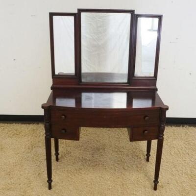 1192	MAHOGANY VANITY W/TRIPLE MIRROR TOP & CARVED REEDED LEGS, APPROXIMATELY 39 IN X 20 IN X 58 IN HIGH
