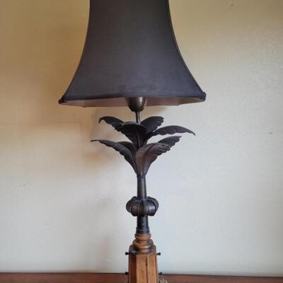 Decorative Brown Tropical Leaf Table Lamp w/ Shade