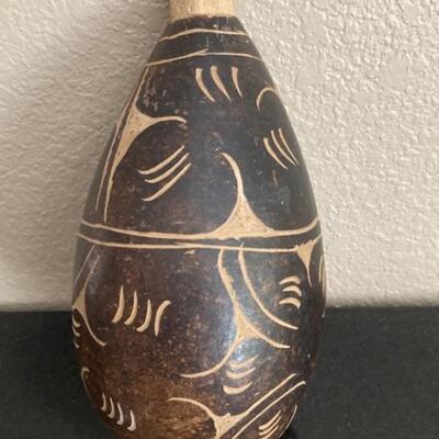Native Folk Art: 10in Gourd Vessel