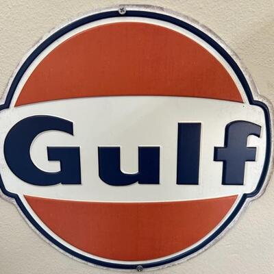Gulf Oil Reproduction Tin Sign 12in Round