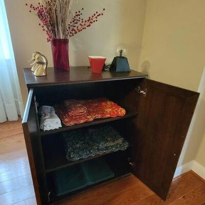 Small cabinet
