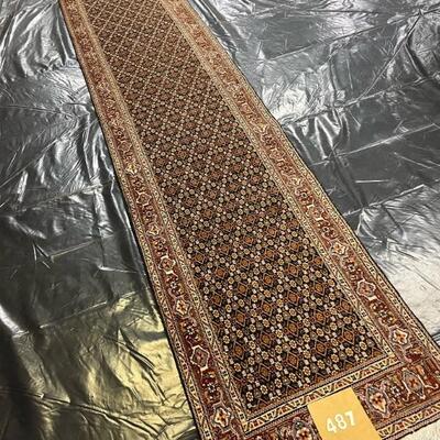 LOT # 487