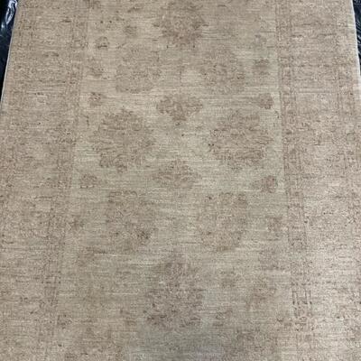 LOT # 475