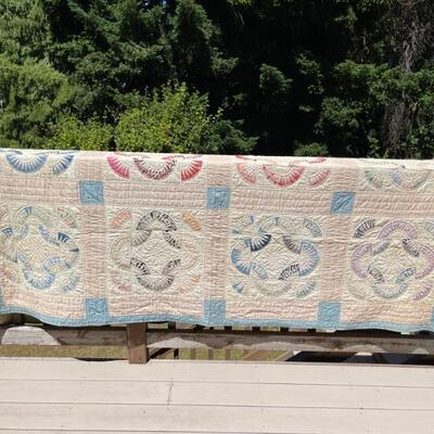 4 Vintage Quilts in this auction