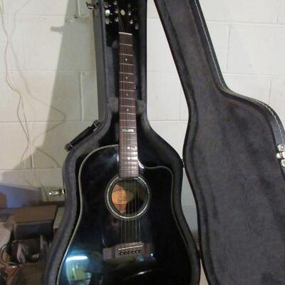 Epiphone acoustic / electric 