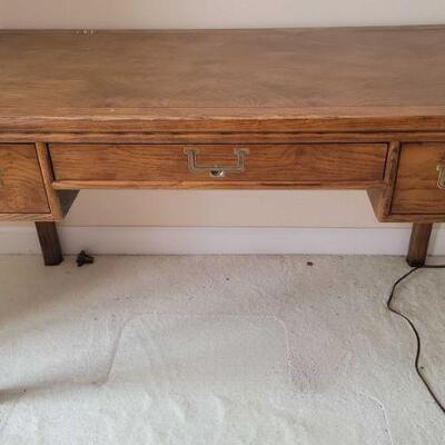 Mid Century Henredon Writing Desk
https://ctbids.com/estate-sale/17005/item/1670983