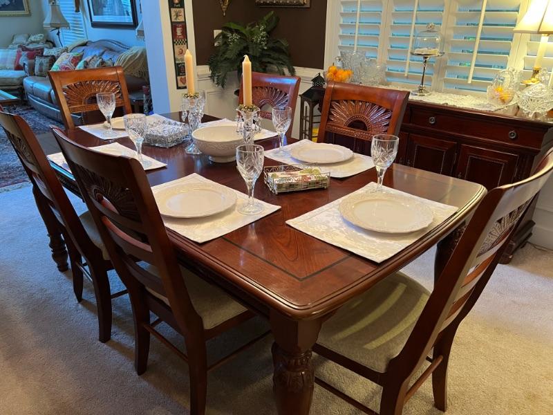 Donna Davis Estate SalesLLC West Cobb Estate Sale! Whole house