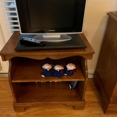 MCM TV stand or end table 
