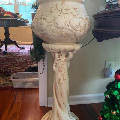 Weller Planter and Pedestal Set of 2