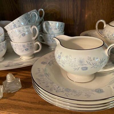 Wedgwood bone china, Belle Fleur, England