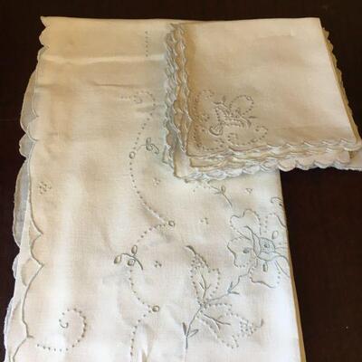Embroidered tablecloth and napkins