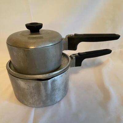 2 Magnalite sauce pots (1 1/2" Qt, 3 Qt)-- sold individually
