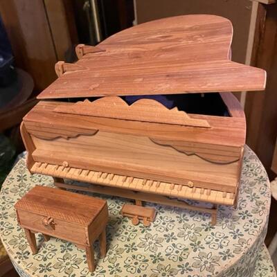 balsa wood grand piano & stool 